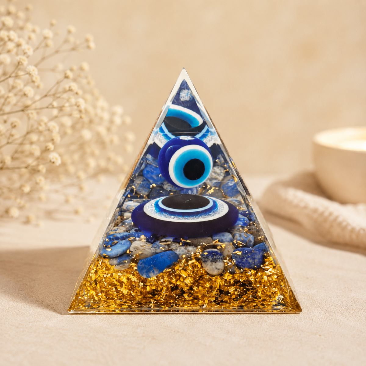 Pyramide Orgonite Œil Protecteur – Bleu & Doré